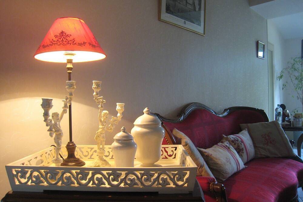Chambre d’hôtes « Les Charmilles - Chambre Beige » in Charny-sur-Meuse, Verdun