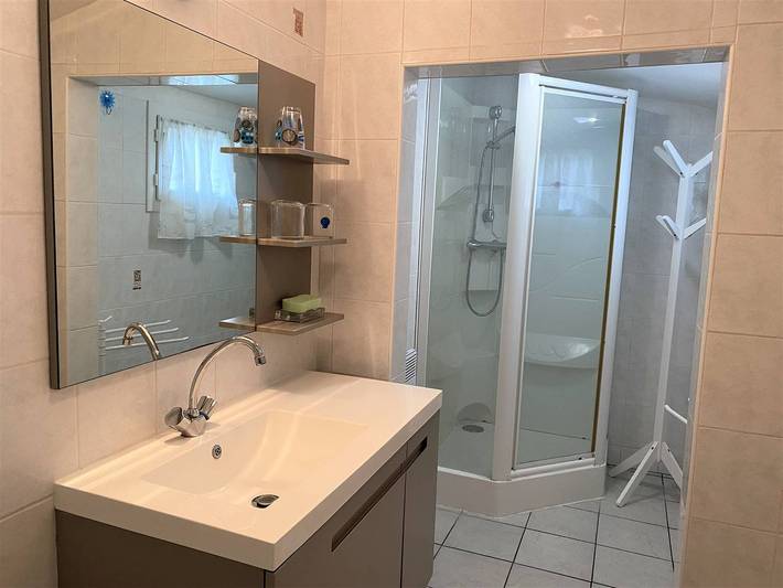 Maisonnette avec WIFI à 150m au centre-ville de Perros-Guirec in Perros-Guirec, Côte de Granit Rose