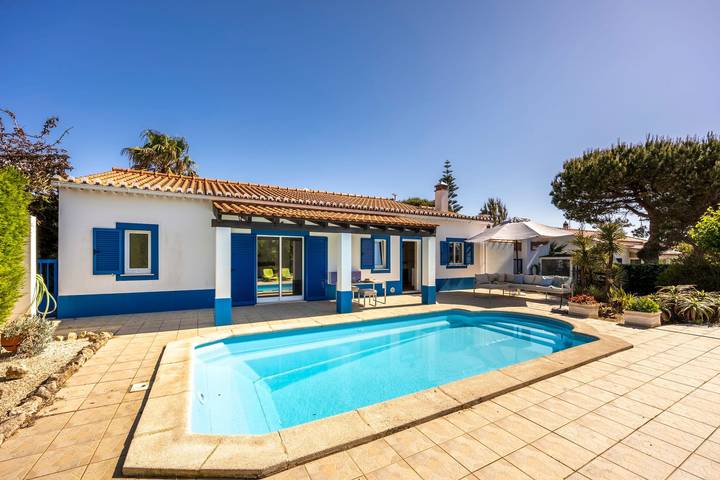 Ferienhaus für 8 Personen, mit Garten, mit Haustier in Aljezur