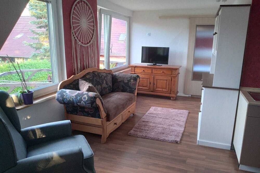 Ganze Wohnung, Ferienwohnung Monteurzimmer ab 35 Euro Mecklenburg Seenplatte in Eldetal, Müritz