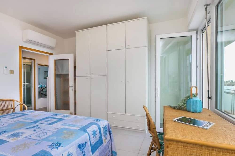 Ganze Wohnung, Massimo Beach House by Interhome in Rosignano Solvay, Etruskische Küste