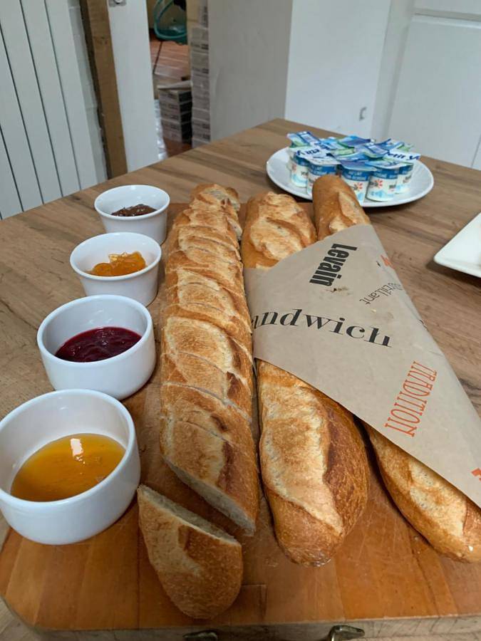 Location de vacances pour 8 personnes, avec piscine et jardin, adapté aux familles à Lussac-les-Églises - 4