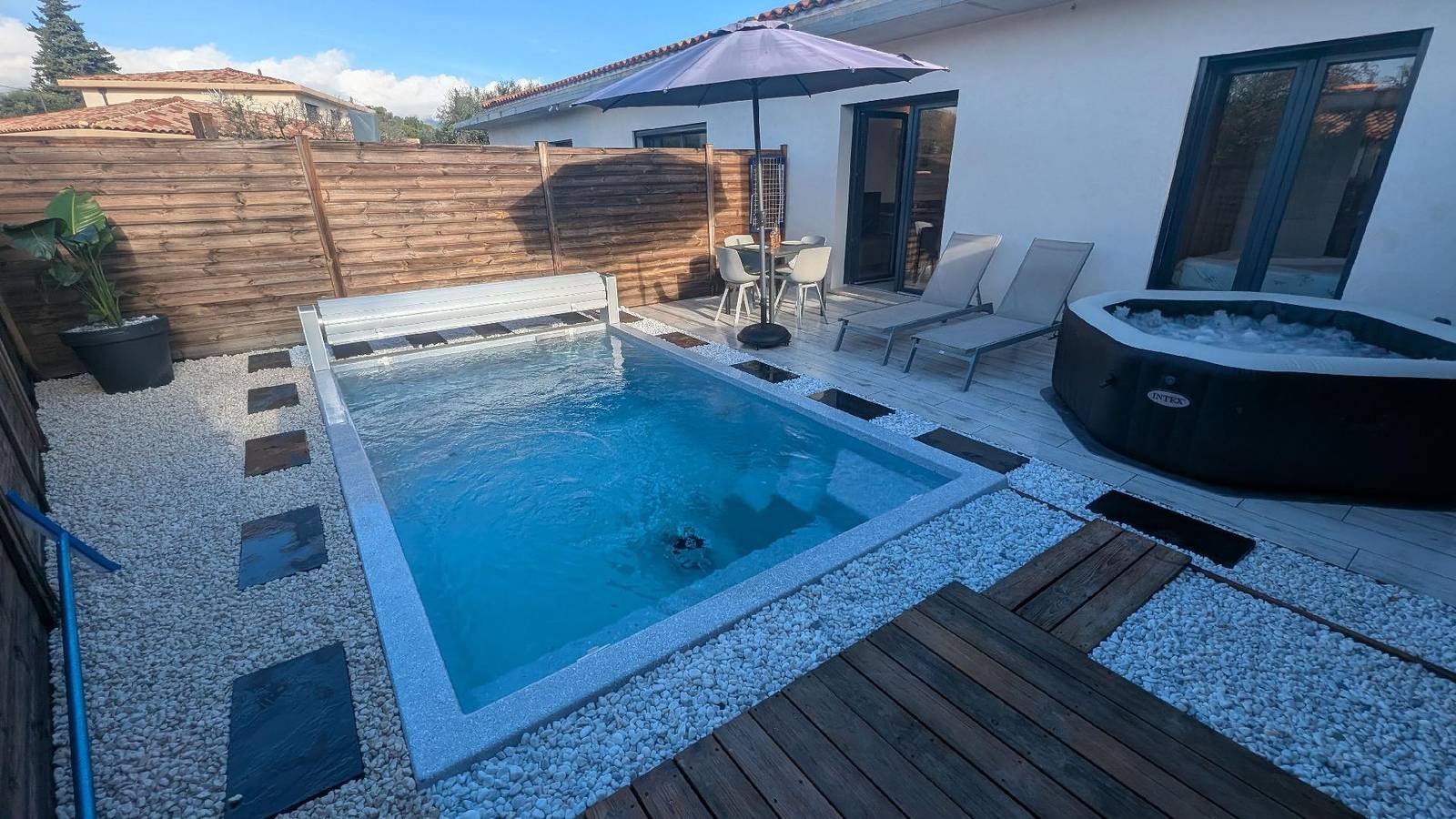 Geheel vakantieappartement, Gîtes Domaine de la chapelle Le Chianti in Roquefort-les-Pins, Cannes regio
