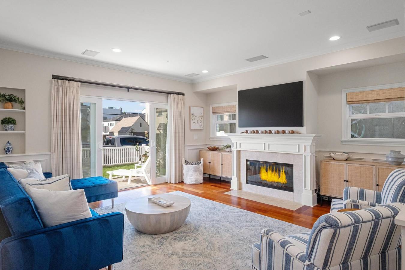 4br Beach House Steps from Sand - Ac Parking Bbq in Hermosa Beach, Los Angeles County