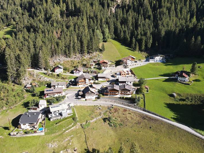 Hütte für 2 Personen, mit Terrasse und Garten im Pitztal - 3