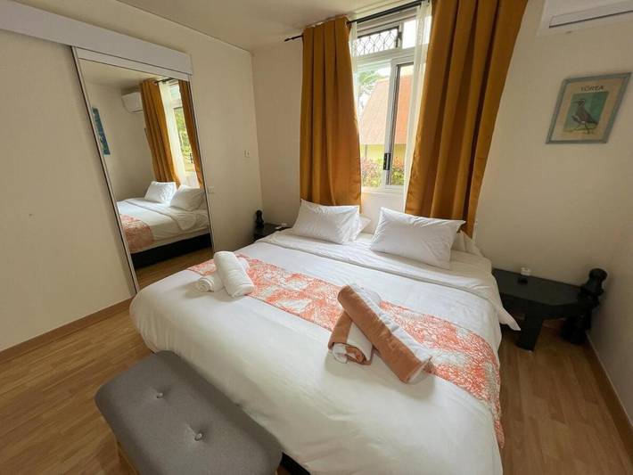 Location de vacances pour 4 personnes, avec jardin ainsi que vue et terrasse dans Papara - 3