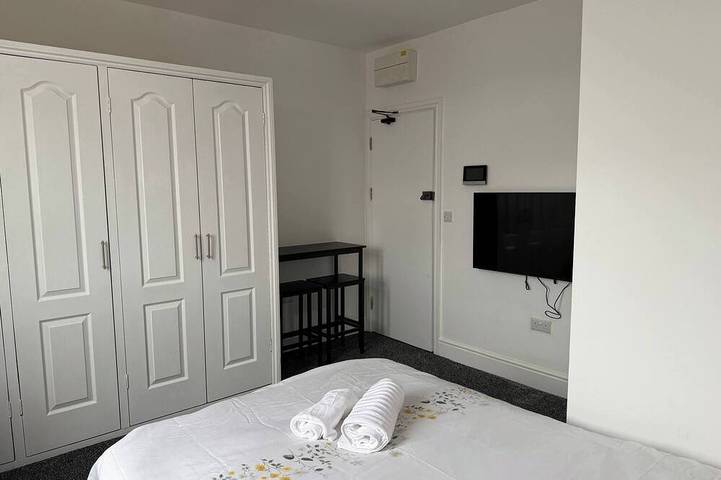 Apartment for 2 people in Luton