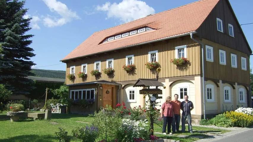 Ferienhaus für 3 Personen, mit Garten