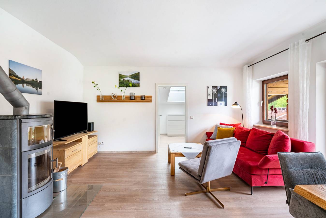 Apartamento entero, Apartamento 'Katharina' con vistas a la montaña, balcón y Wi-Fi in Inzell, Alpes Bávaros