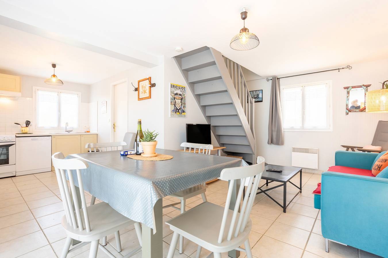 Ferienhaus „Ty Ar Mor“ nur 50 m vom Strand, private Terrasse & Garten, Wlan in Loctudy, Côte de Cornouaille