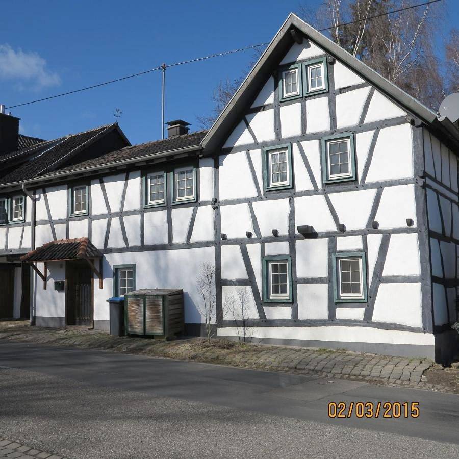 Meisenhof in Schalkenbach, Osteifel