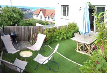 Gîte pour 4 personnes, avec terrasse et jardin à Fécamp