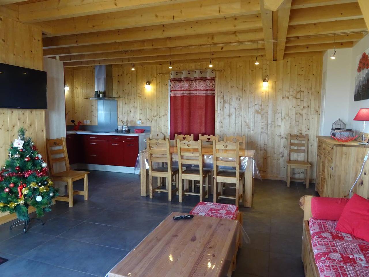 Chalet Chez Picou in La Tour-d'Auvergne, Parque Natural Regional Volcans d'Auvergne