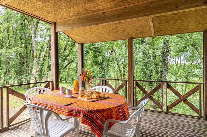 Chalet pour 4 personnes, avec terrasse