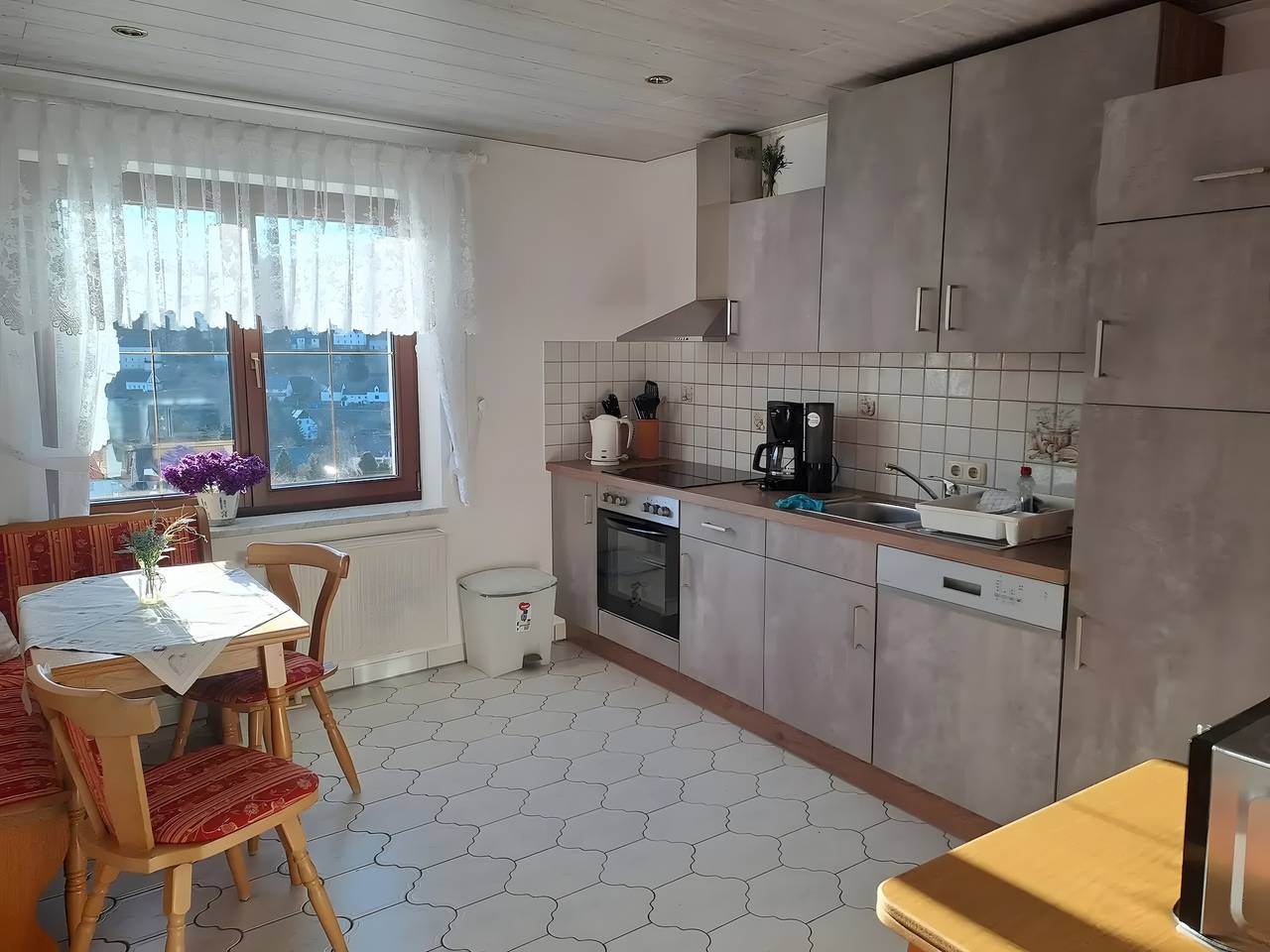 Ganze Wohnung, Ferienhaus Bergblick-Zweiraum-Ferienwohnung mittlere Etage in Pobershau, Marienberg