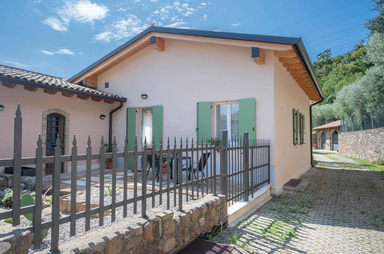 Ganze Wohnung, Corte Broiare in Affi, Gardasee-Berge