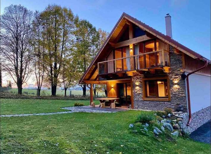 Chalet für 6 Personen, mit Ausblick und Terrasse sowie Garten in der Slowakei