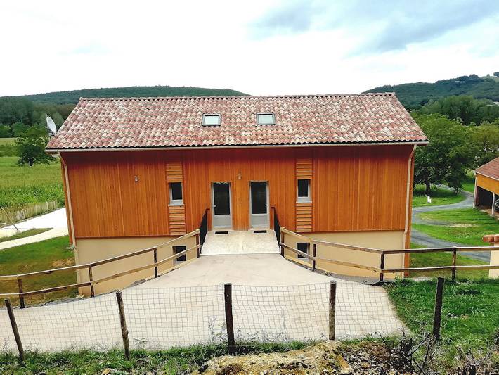 Gîte pour 4 personnes, avec terrasse et piscine à Saint-Léon-sur-Vézère - 3