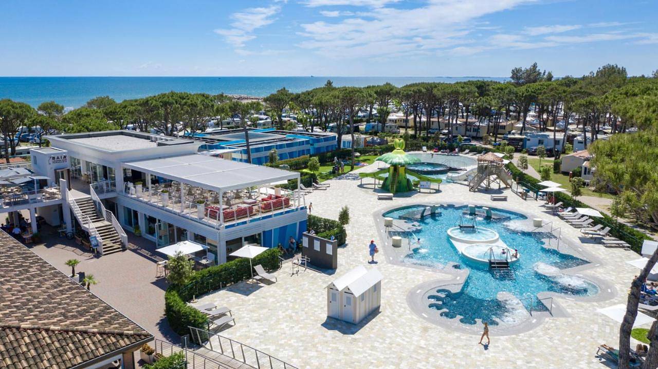 Tent with Private Bathroom in Cavallino, Cavallino-Treporti