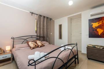 Ferienwohnung für 2 Personen in Catania