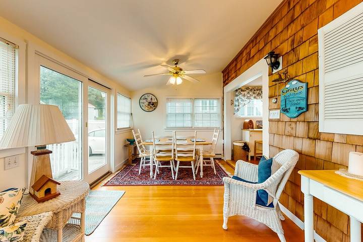 Vacation house for 8 people, with balcony and yard in Massachusetts
