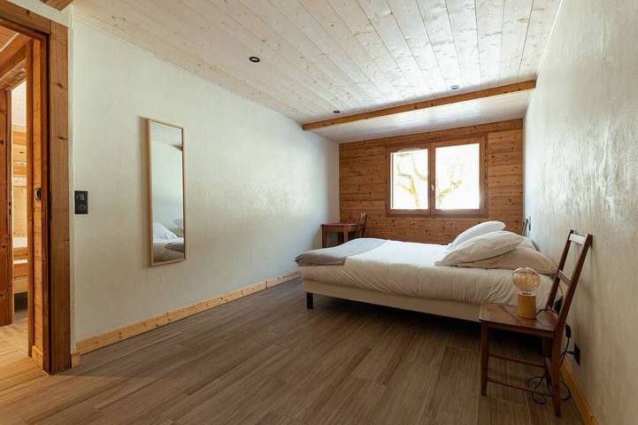 Gîte pour 8 personnes, avec terrasse et jardin à Les Villards-sur-Thônes - 4