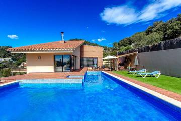 Casa Rural para 8 Personas en Caldas de Montbui, Interior de Barcelona, Foto 1