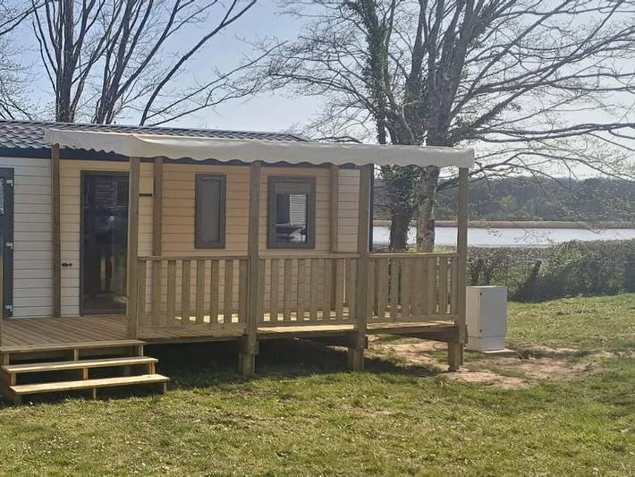 Camping Champ Fosse - Mobilheim 8 personen - 6/8 Personen Modell 2025 in Saint-Bonnet-Tronçais, Montluçon und Umgebung