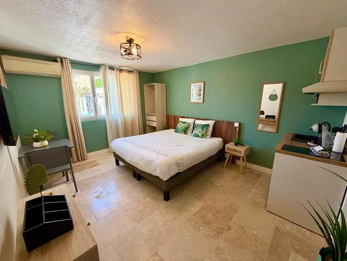 Appartement de vacances pour 2 personnes, avec piscine ainsi que terrasse et vue, animaux acceptés - 1