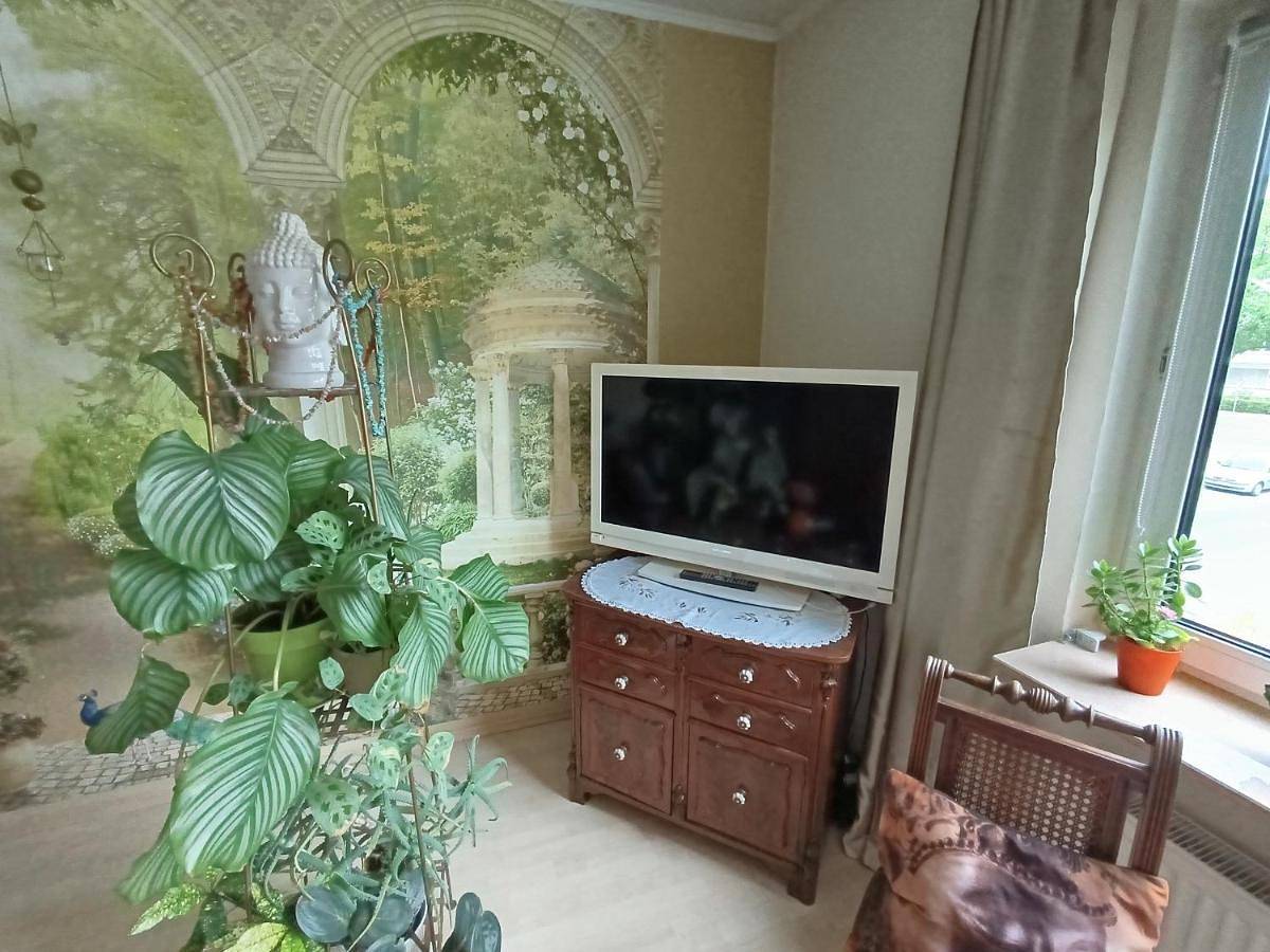 Ganze Ferienwohnung, Weltoffenes privates Gästezimmer bei Lgbtq freundlichen Gastgeber der mit in der Wohnung lebt in Wedding Berlin, Berlin