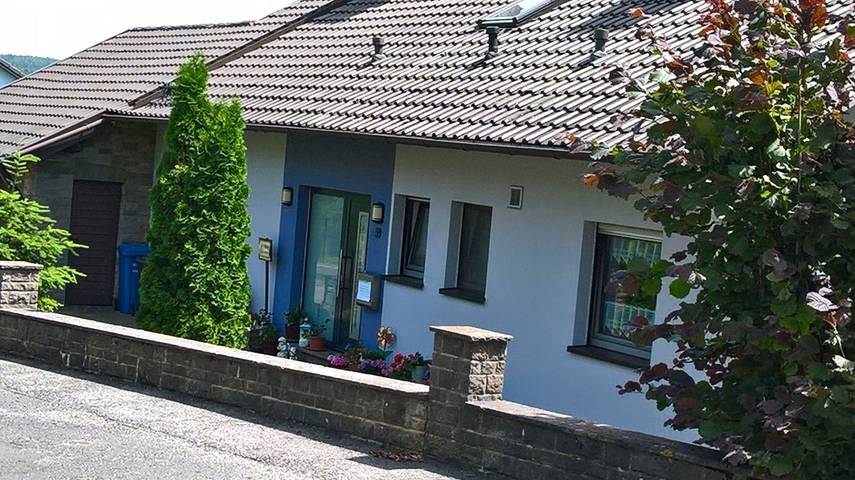 Ferienwohnung für 4 Personen, mit Terrasse und Garten an der Rhön