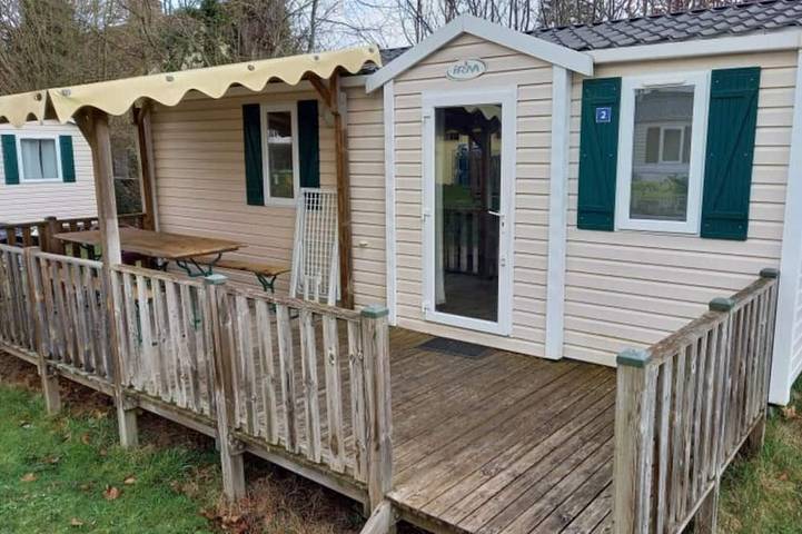 Mobil home pour 4 personnes à Athée