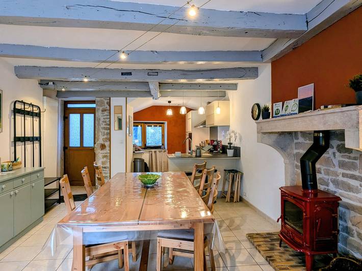 Gîte pour 6 personnes, avec Terrasse et Jardin