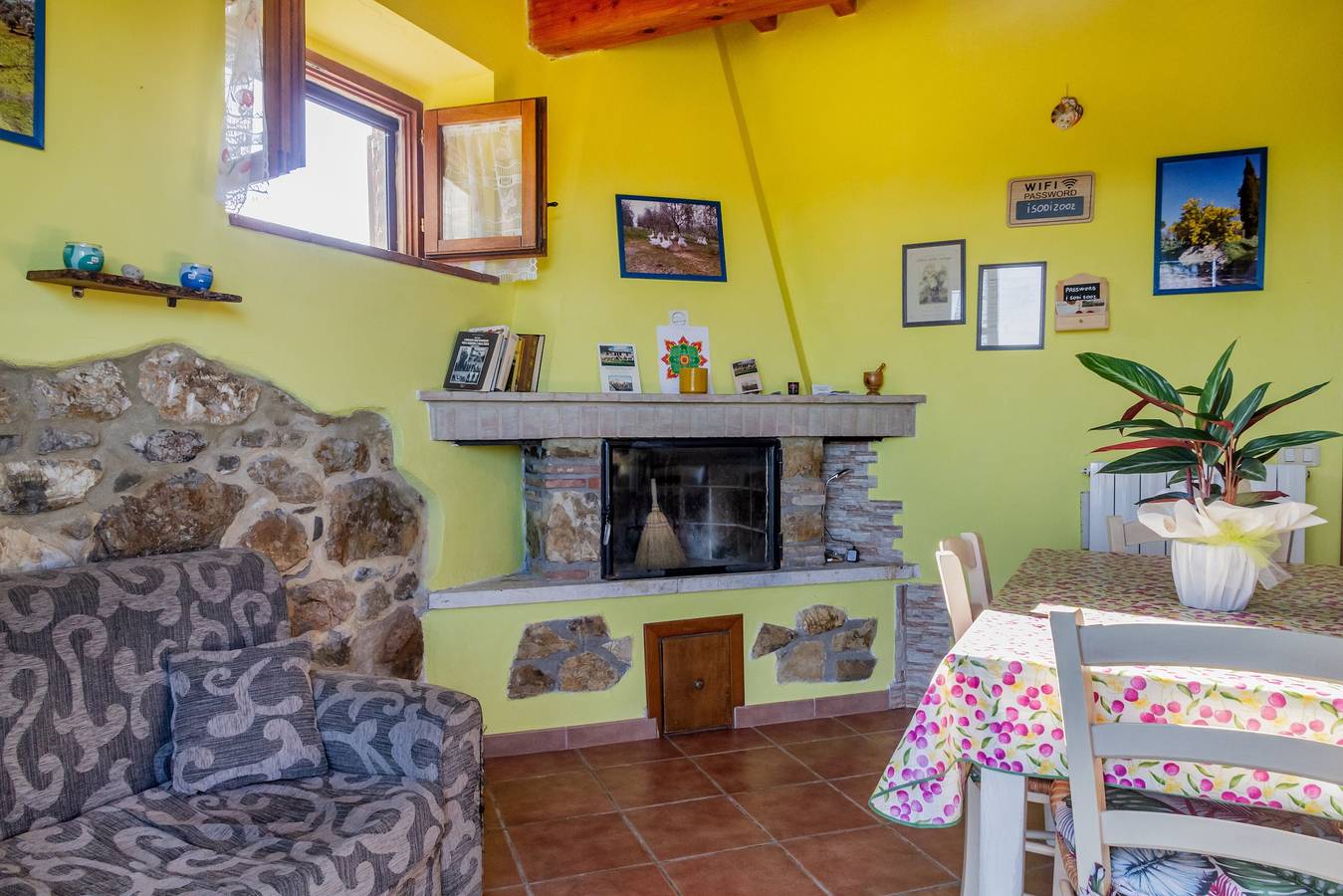 Ganze Wohnung, Ferienwohnung 'Granaio' mit Gemeinschaftsgarten, Wi-Fi und Klimaanlage in Magliano in Toscana, Grosseto Provinz