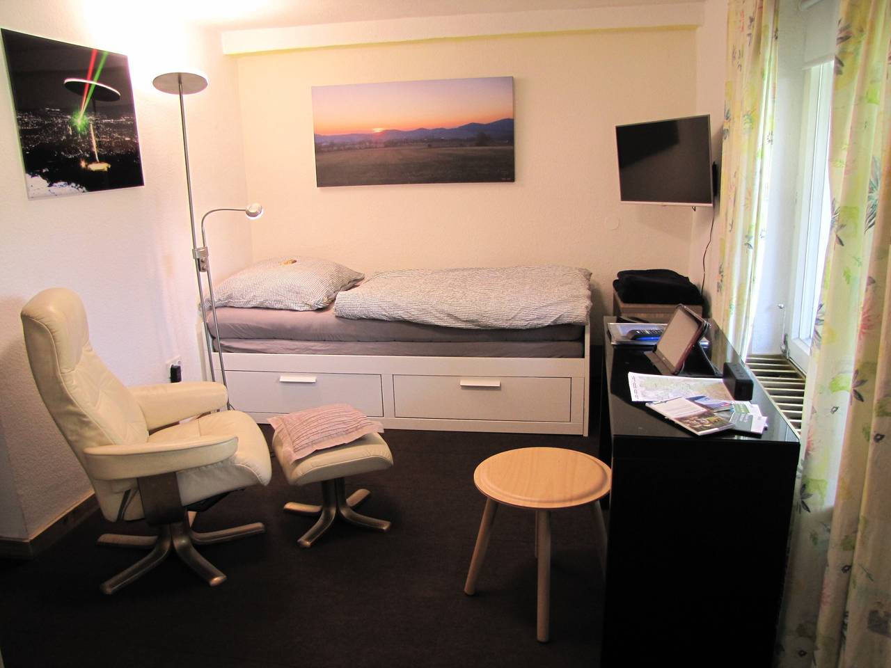 Apartamento entero, Apartamento 'Hugo37 Am Bergpark' con Jardín Compartido y Wi-Fi in Bad Wilhelmshöhe, Kassel