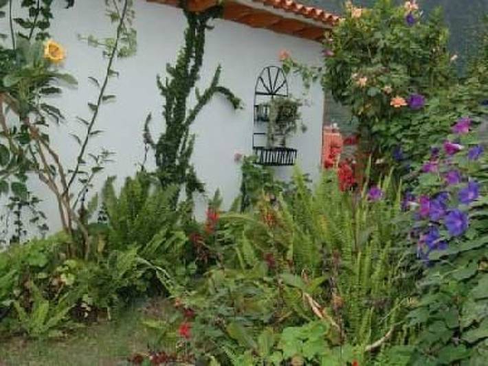 Entire apartment, Casa Claudia in Hanglage mit Meerblick in El Tabaibal, Hermigua