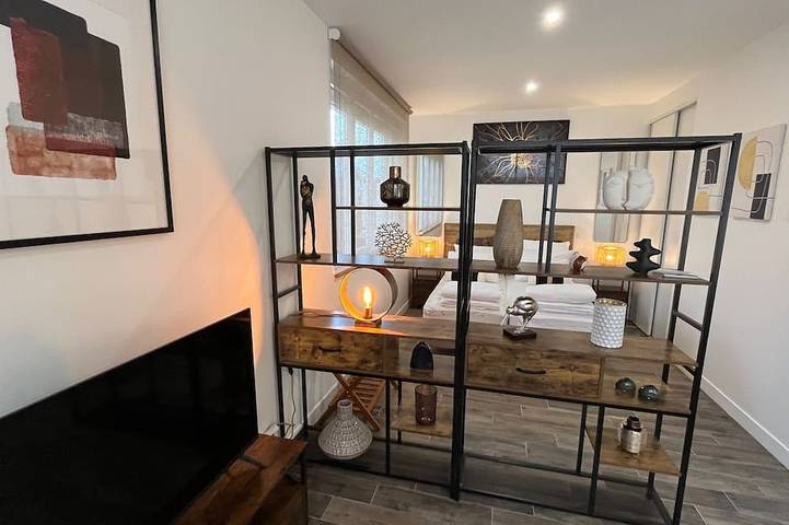 Gîte pour 2 personnes, avec terrasse et jardin à Vert-le-Grand - 2