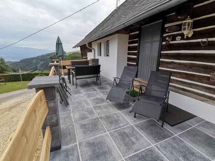 Ferienhaus für 5 Personen, mit Garten und Ausblick sowie Pool, kinderfreundlich in Kärnten
