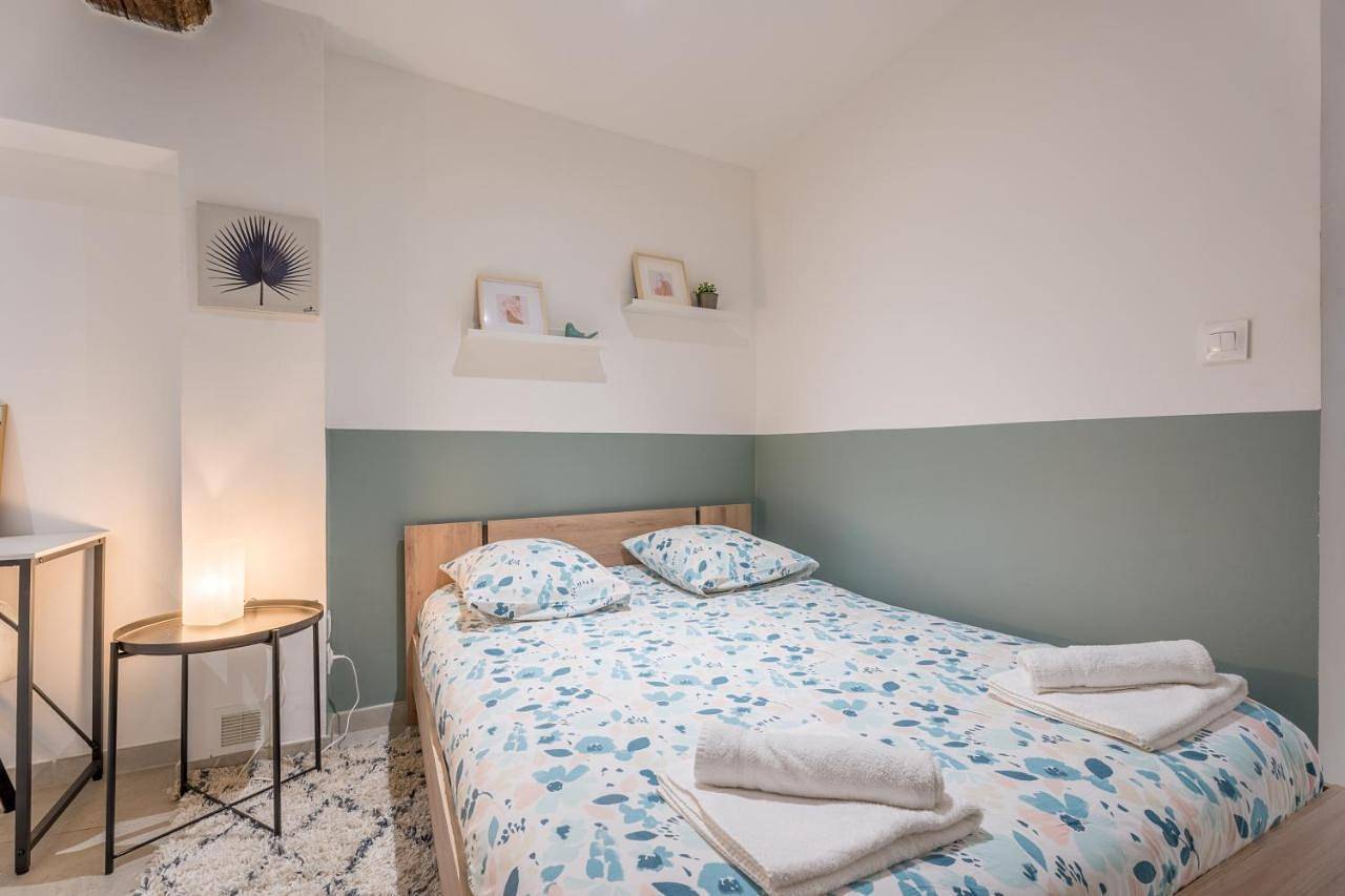Appartement entier, One-Bedroom Apartment in Chasselay, Lyon et ses environs
