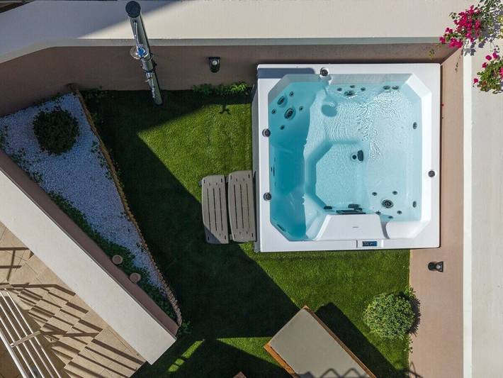 Ferienhaus für 6 Personen, mit Balkon und Whirlpool sowie Garten und Pool in Plakias - 3