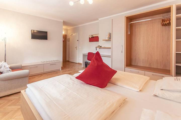 Hôtel pour 2 personnes, avec jardin et terrasse, adapté aux familles à Salzbourg - 4