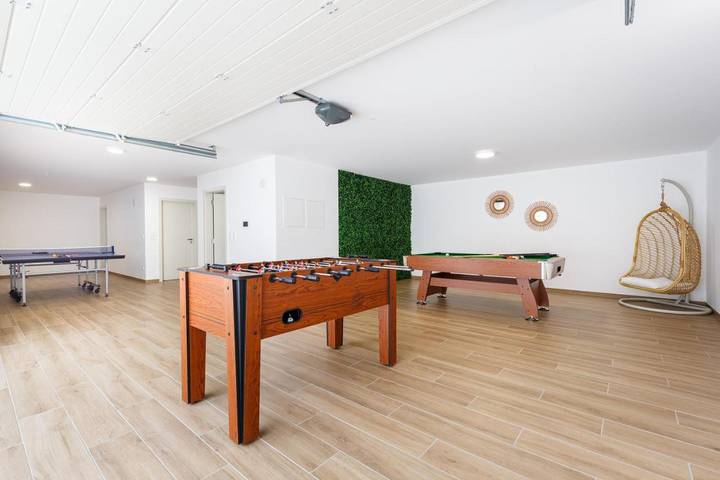 Location de vacances pour 10 personnes, avec jardin ainsi que vue et piscine à Ribamar - 3