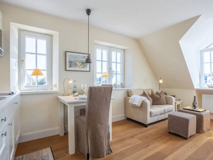 Ganze Ferienwohnung, Haus am Strand, Sunrise - Sie suchen nach einem Domizil, dass strandnah gelegen ist? in Nordfriesische Inseln (Schleswig-Holstein) (Schleswig-Holstein), Wenningstedt