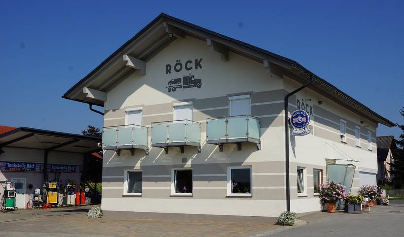 Hotel für 2 Personen, mit Balkon