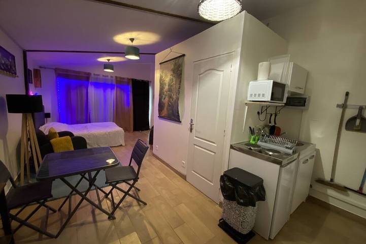 Gîte pour 2 personnes, avec terrasse et jacuzzi dans Semoy - 4