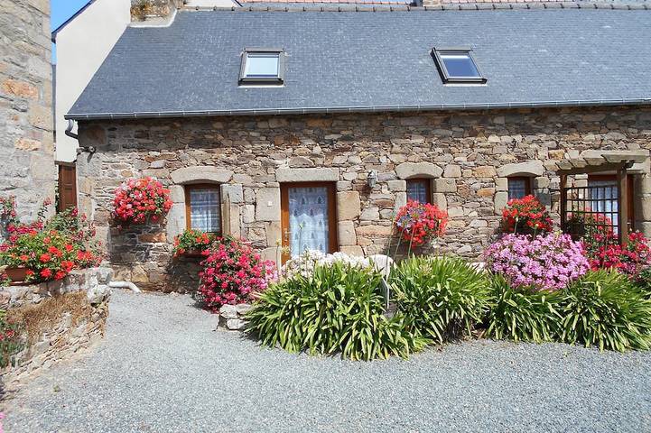 Gîte pour 4 personnes, avec jardin et terrasse à Ploubazlanec