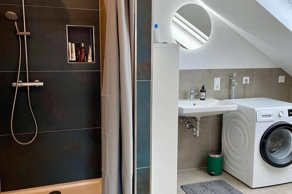 Ganze Wohnung, Lichtdurchflutete Wohnung zwischen Würzburg & dem Taubertal in Ochsenfurt, Romantische Straße