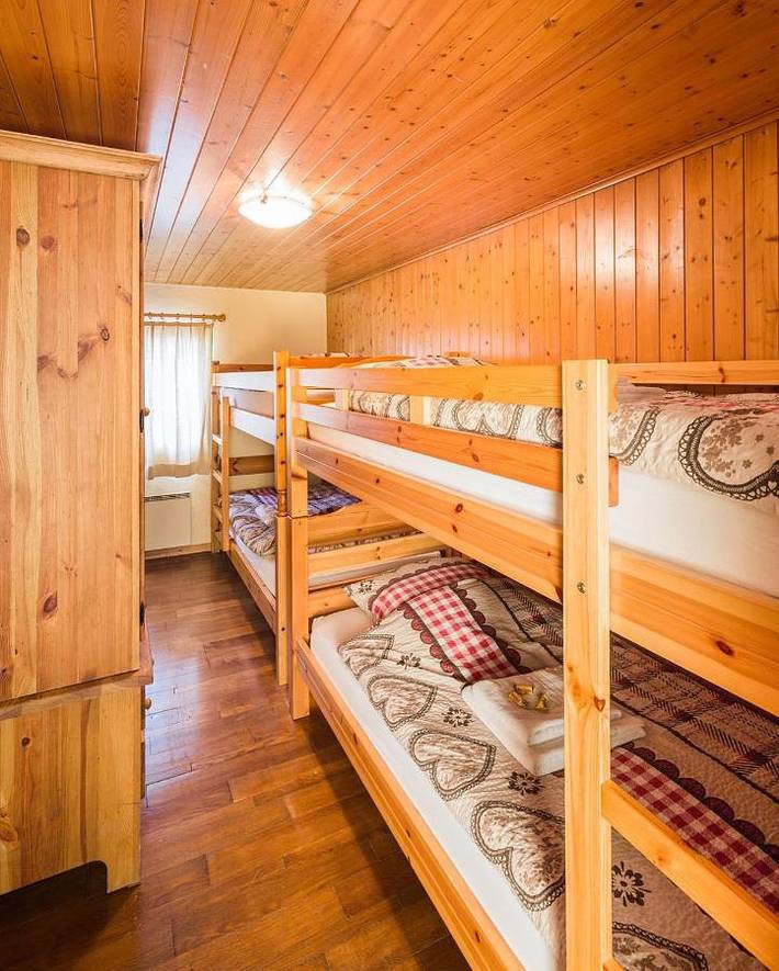 Maison d’hôte pour 3 personnes, avec jardin et jacuzzi à Ayent - 3