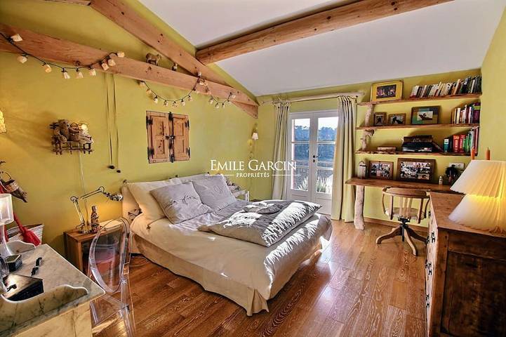 Location de vacances pour 8 personnes, avec terrasse et jardin, animaux acceptés à Meyrargues - 4