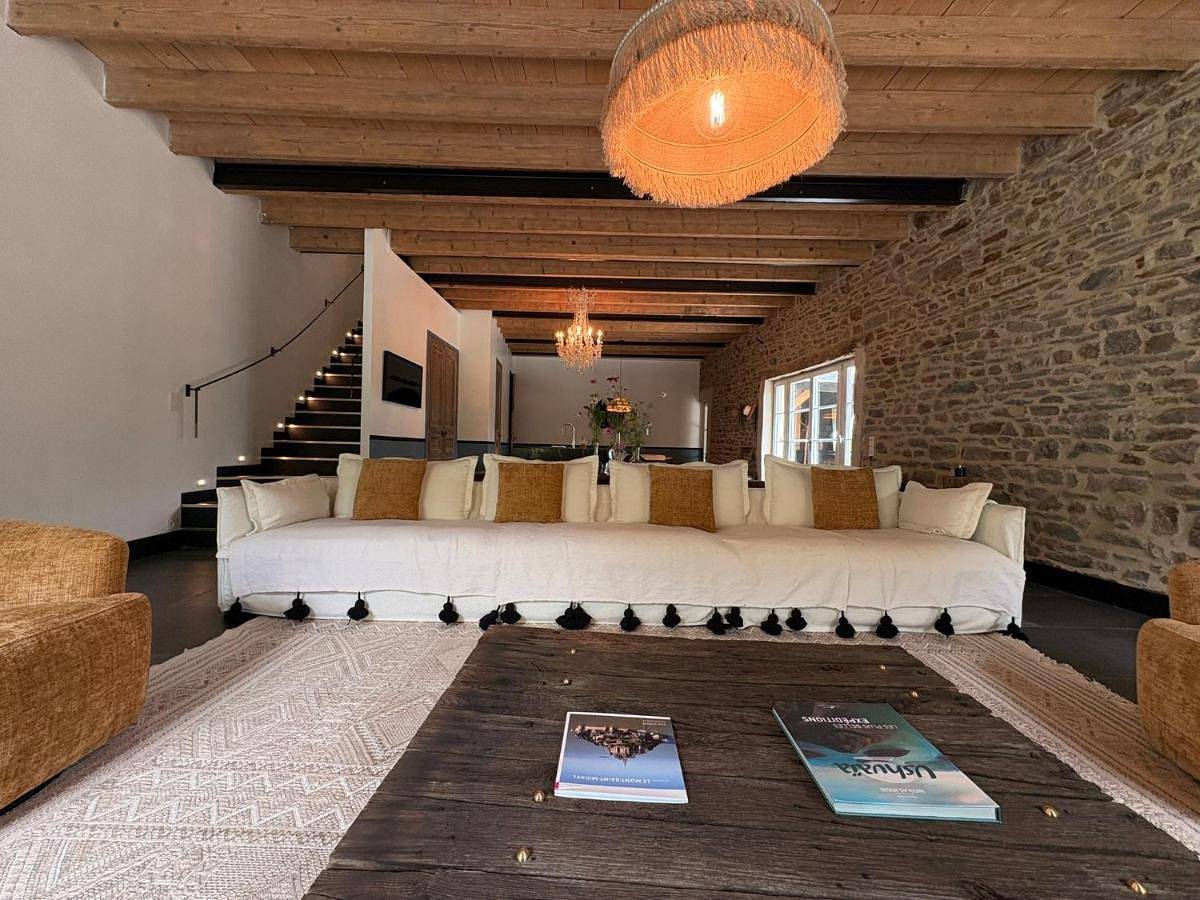 Three-Bedroom House in Dol-de-Bretagne, Région de Saint-Malo